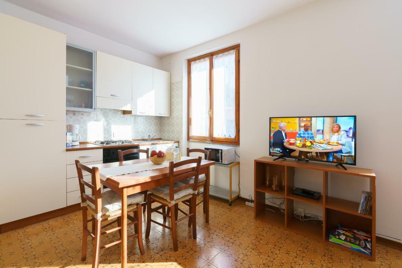 Casa Anna Appartement Gravedona Buitenkant foto